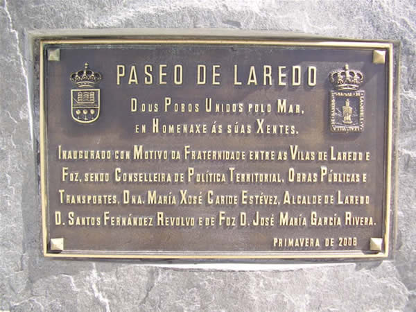 Placa Paseo de Laredo