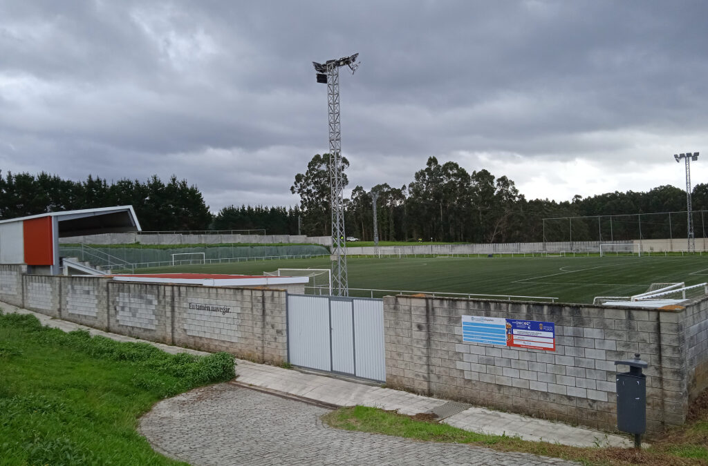 Campo de fútbol municipal