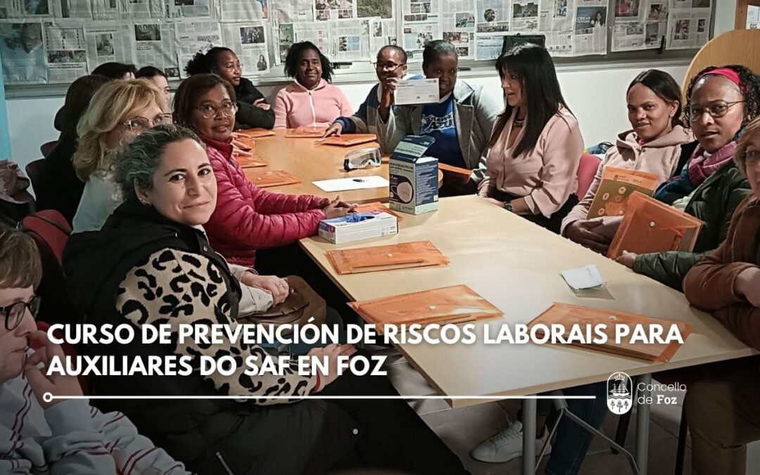 As auxiliares do servizo de axuda no fogar do Concello de Foz participaron en cursos de prevención de riscos laborais.