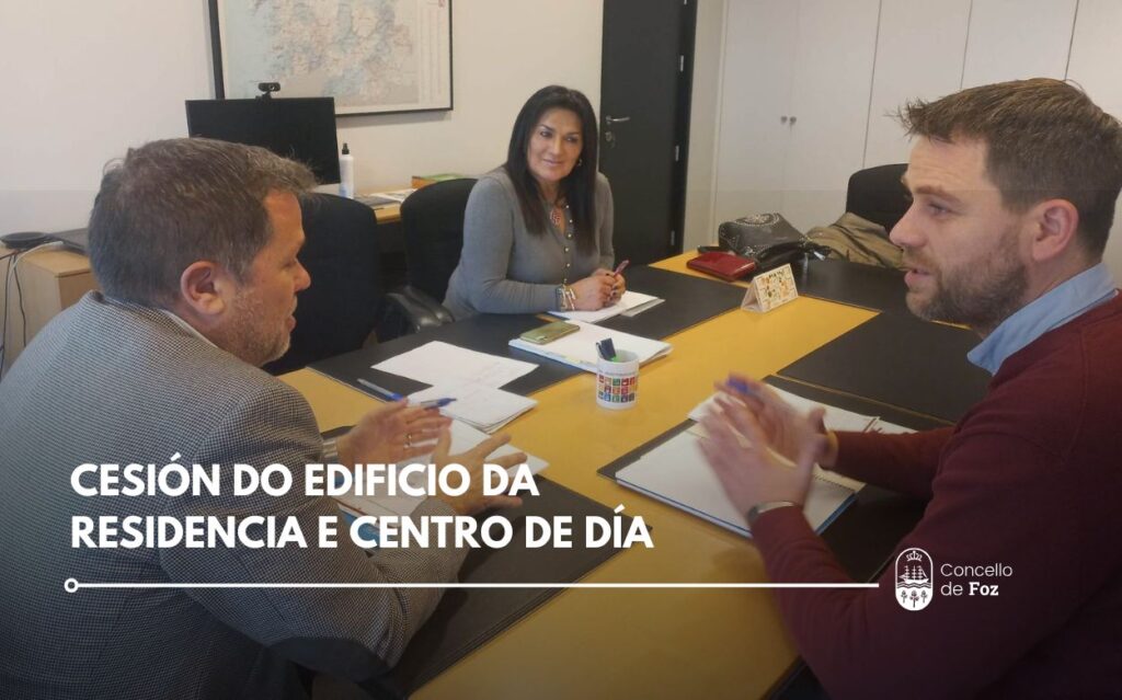 O Concello de Foz asina a cesión do edificio da residencia e centro de día